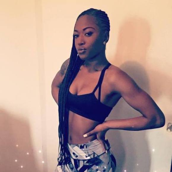 Meet your Posher, Jacqueline - Picture 1 of 1