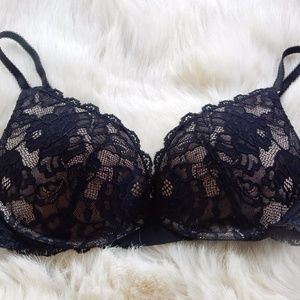 Victoria Secret Push up Bra