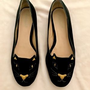 Black Kitty Flats