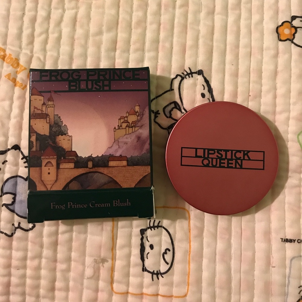 Frog Prince Blush 👑🐸 / Sold on Ⓜ️ercari