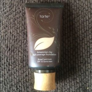 amazon clay tarte foundation