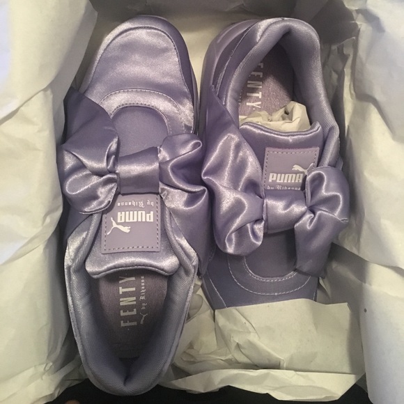 MAKE AN OFFER! Brand New Puma x Fenty Bow Sneakers - Picture 3 of 6