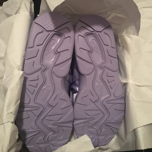 MAKE AN OFFER! Brand New Puma x Fenty Bow Sneakers - Picture 6 of 6