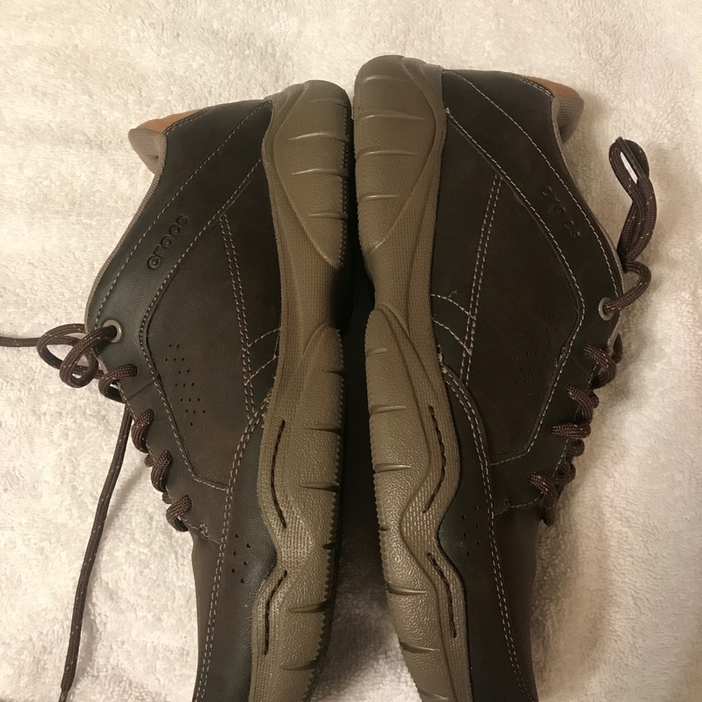 New Men's Swiftwater Hiker Leather Crocs 10M