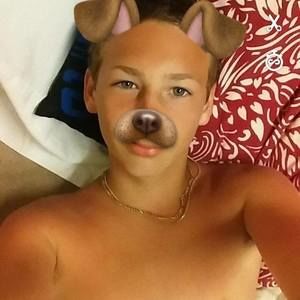 Meet your Posher, Hunter