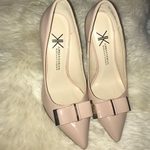 KARDASHIAN KOLLECTION Nude Heels SIZE 6