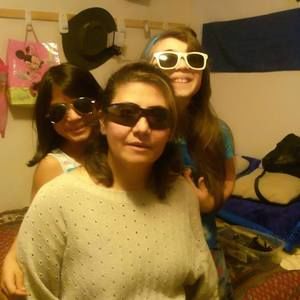 Meet your Posher, Fatima