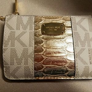 Michael Kors small zip wallet