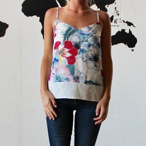 ‼️Last Day‼️French Connection floral tank top