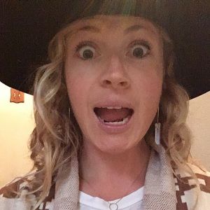 Meet your Posher, Margeaux