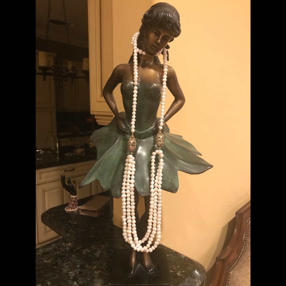 Pearl necklace