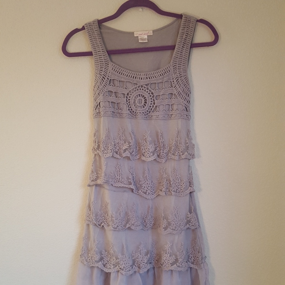 Delicate Evening/Holiday Dress