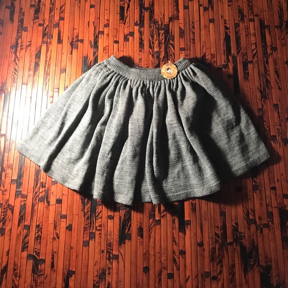 Aiaty Wool Blend Mini Skirt Size 8 years (girl) - Picture 1 of 6