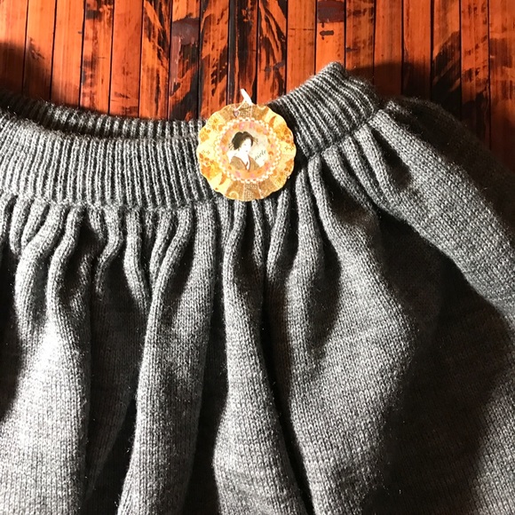 Aiaty Wool Blend Mini Skirt Size 8 years (girl) - Picture 3 of 6