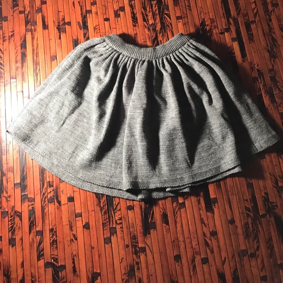 Aiaty Wool Blend Mini Skirt Size 8 years (girl) - Picture 5 of 6