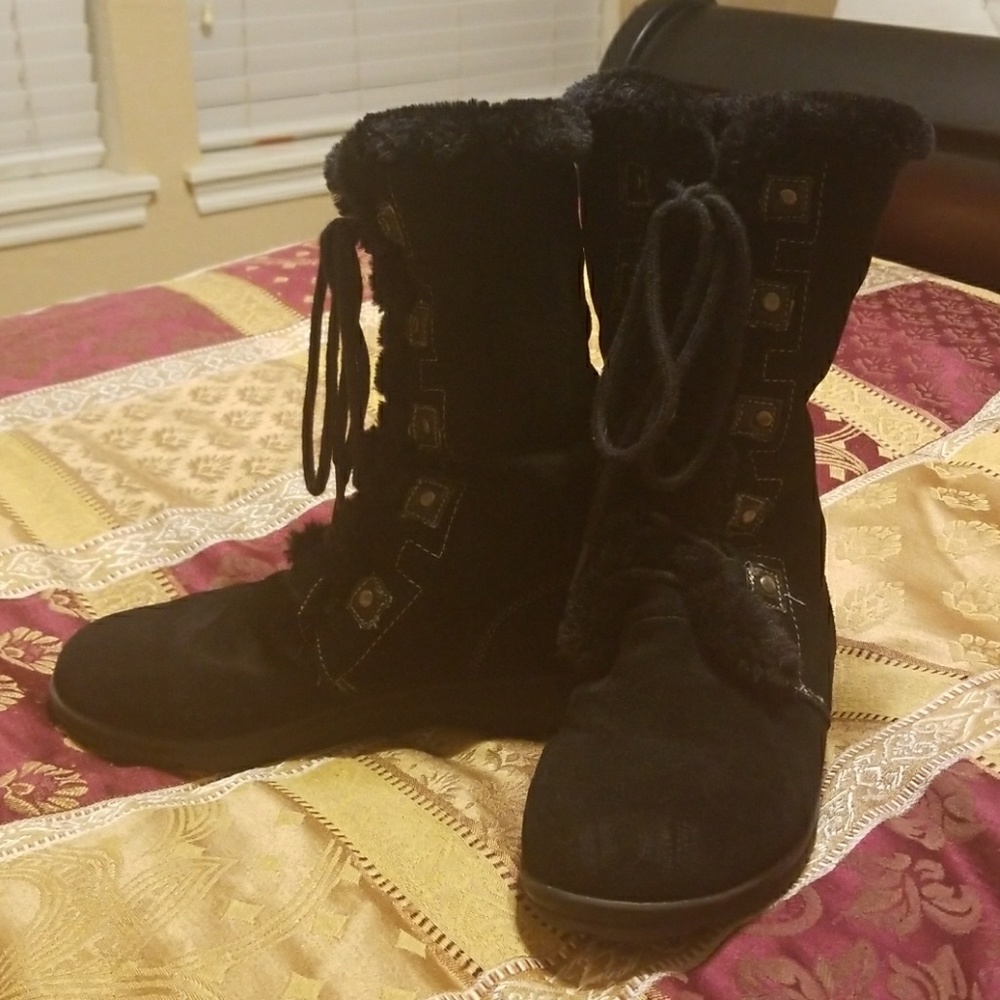 Lamo Boots