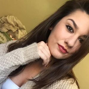 Meet your Posher, Annelise