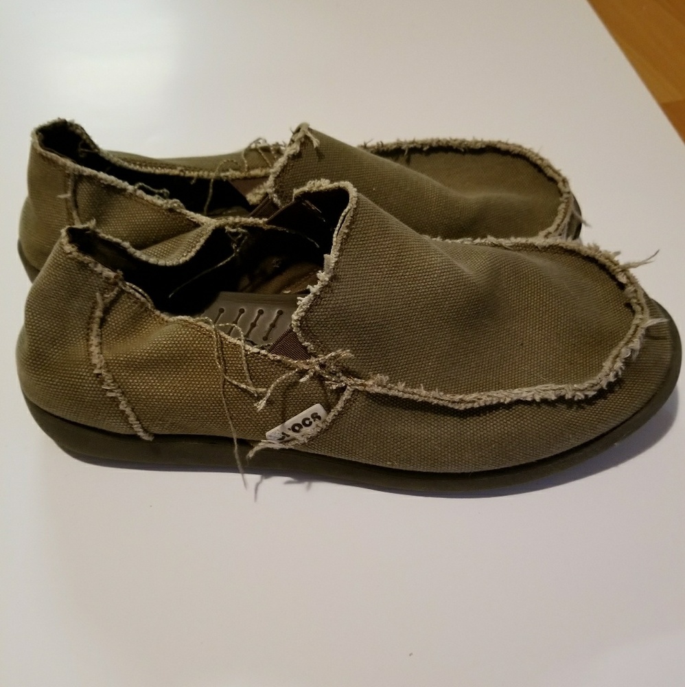 Men's size 13 Crocs