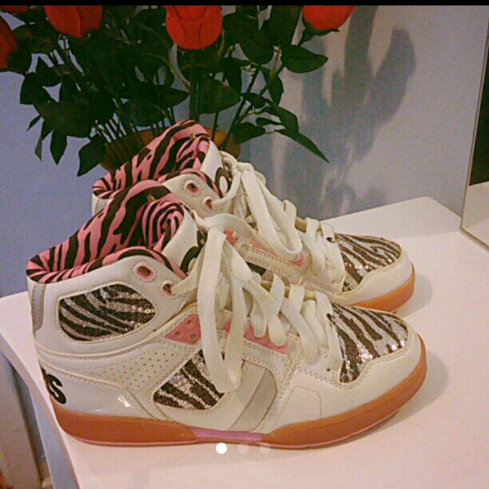 Brand new osiris sneakers