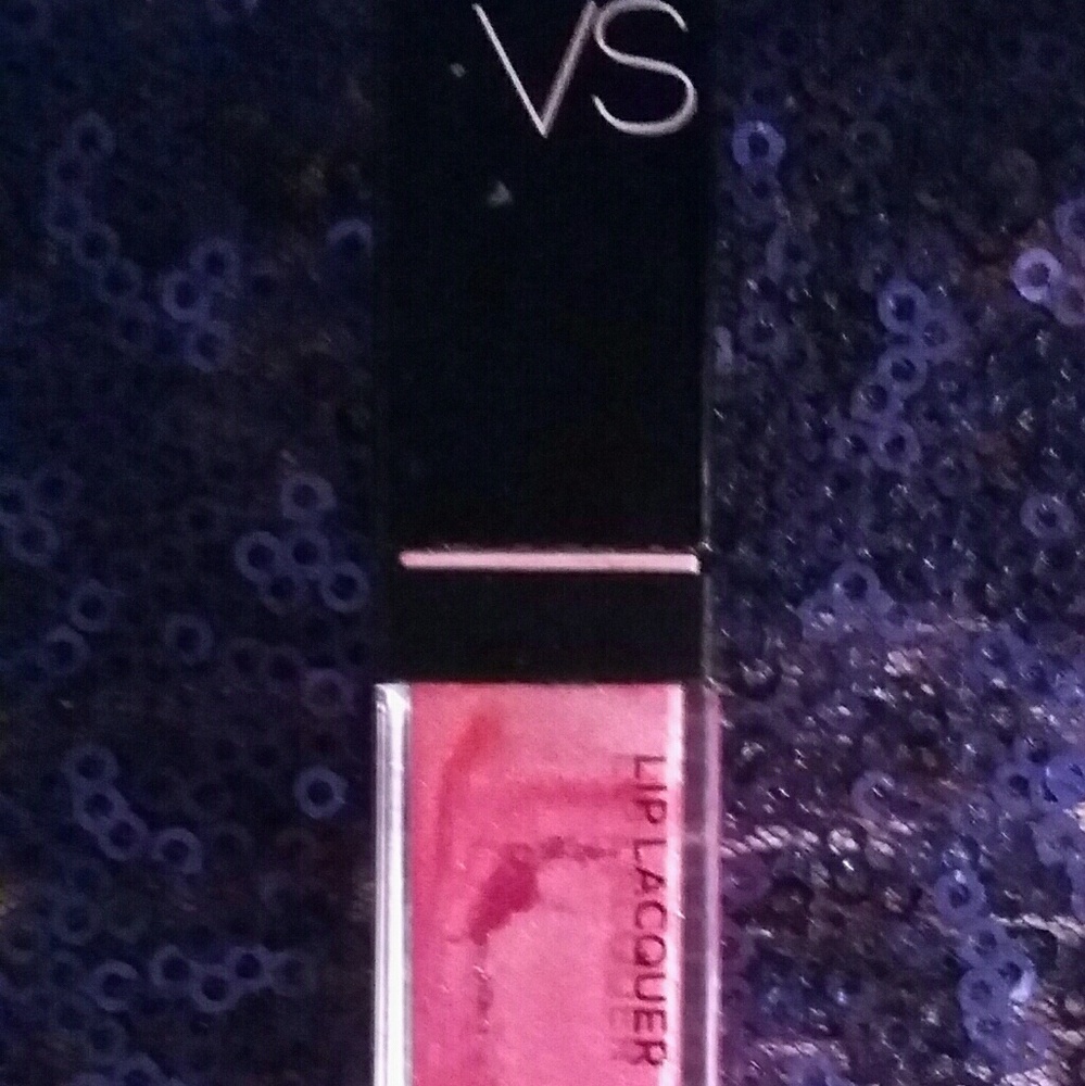VS VERY SEXY LIP LAQUER