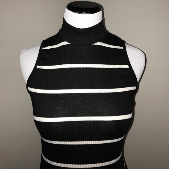 High Neckline Black Ivory Striped Sleeveless Dress - Picture 6 of 8