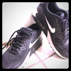 Nike Air Max 90 Black & White Women's
