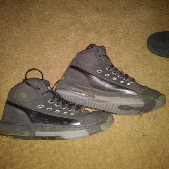 Black and silver old school Jordans - Picture 3 of 4