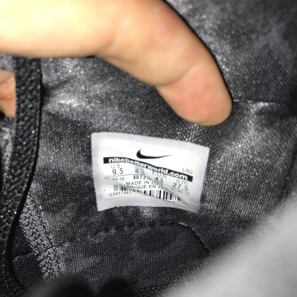 Nike Lebron 13 All Black - Picture 7 of 8