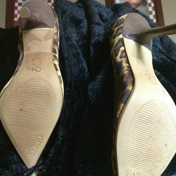 Heels - Picture 4 of 4