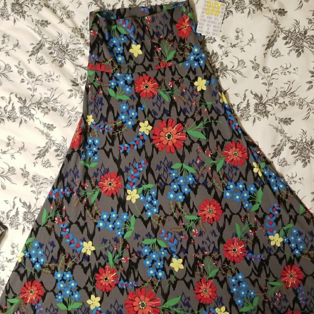 BNWT XXS Lularoe Maxi Skirt