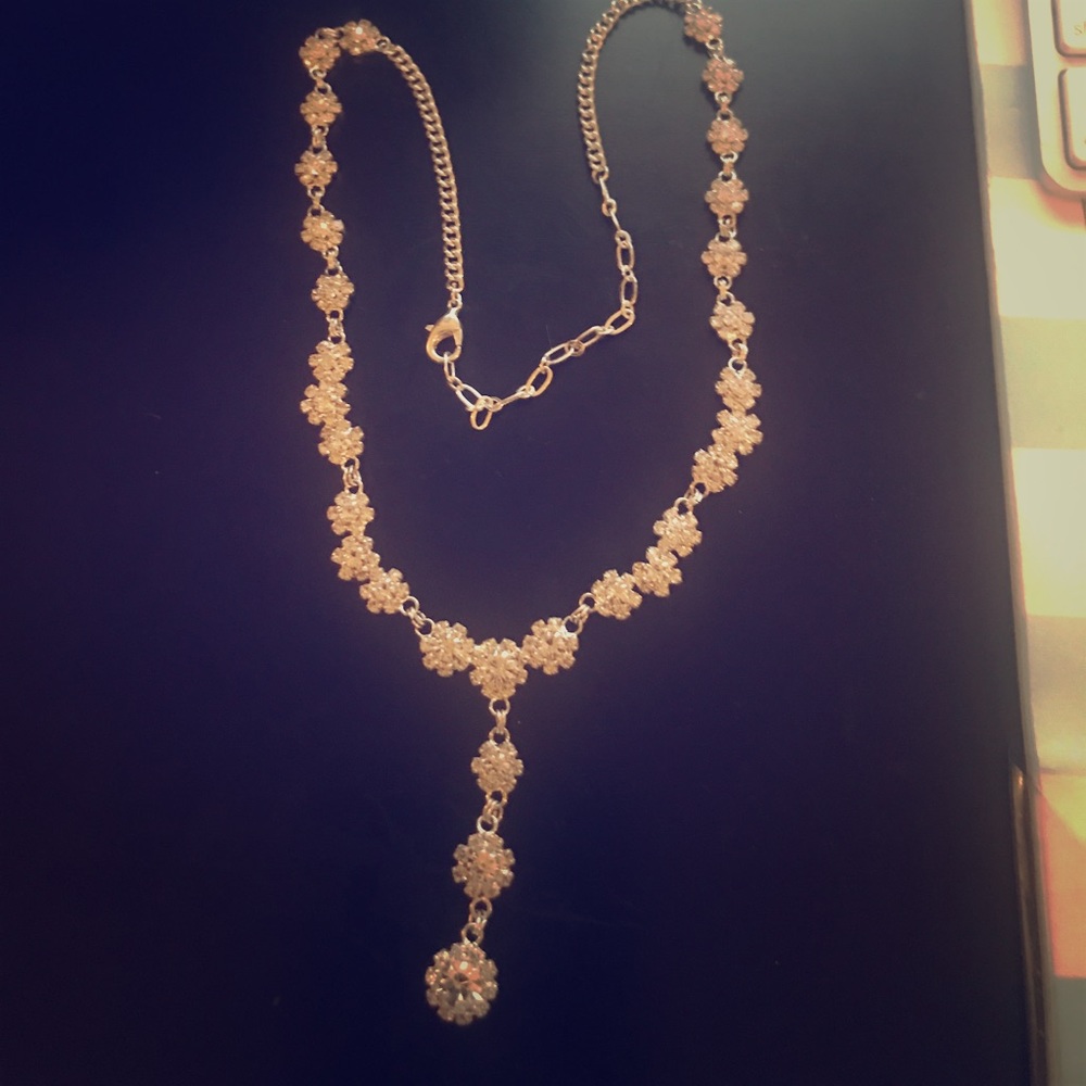 Sparkle Filled floral necklace