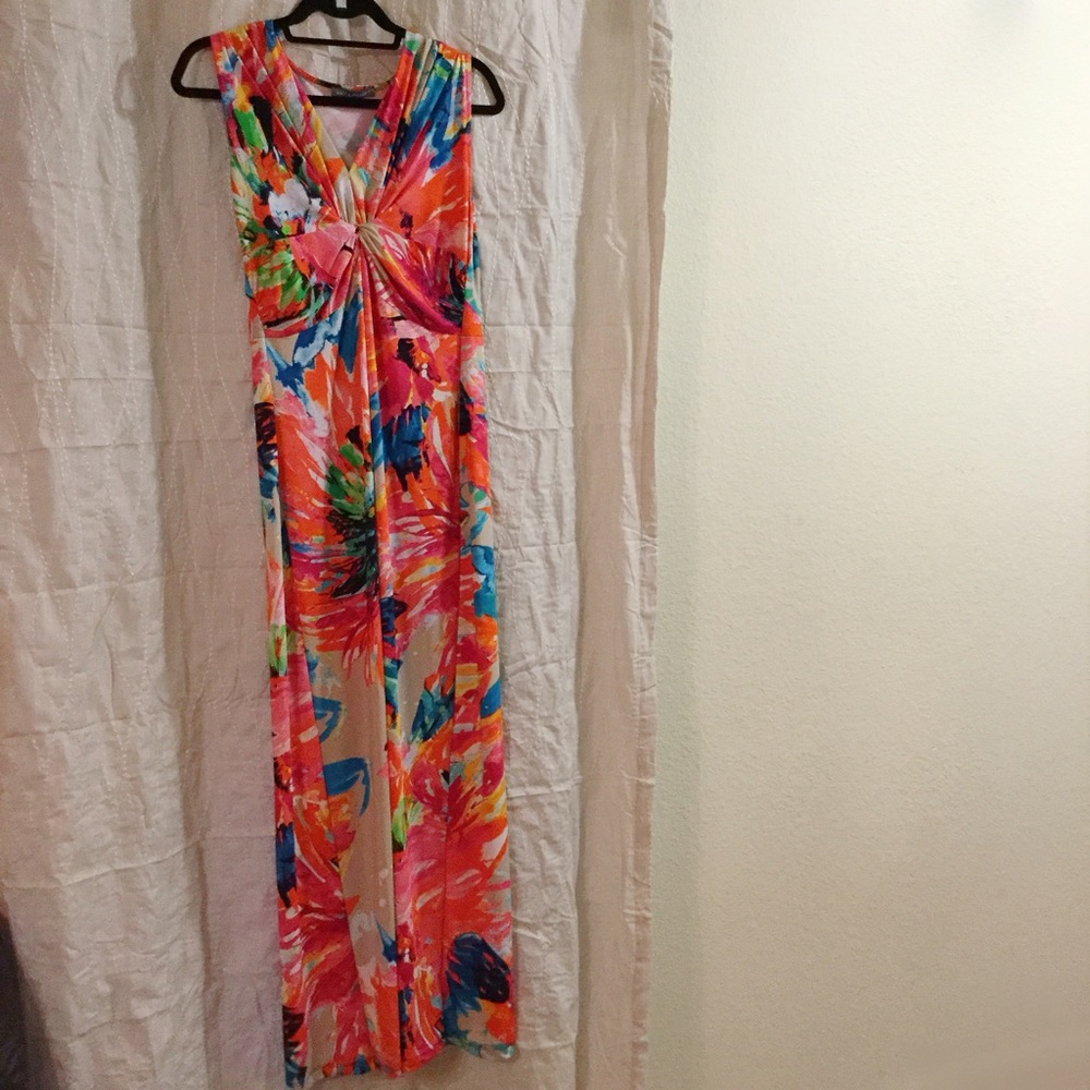 NWOT Colorful Floral Maxi Dress