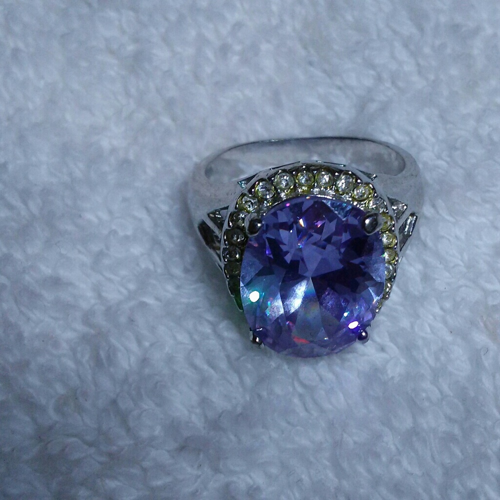 Ring & Brooch - Picture 2 of 4