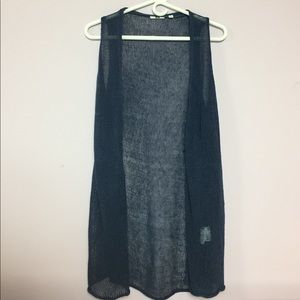 Uniqlo sleeveless net vest