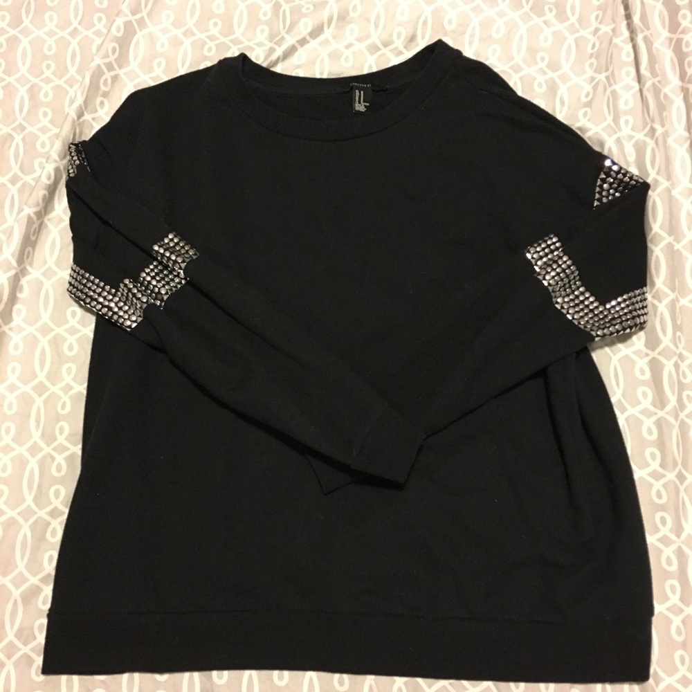 F21 Embellished Crewneck