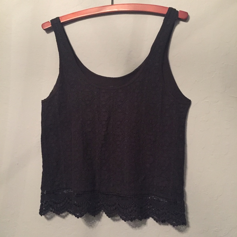 American Eagle lace tank