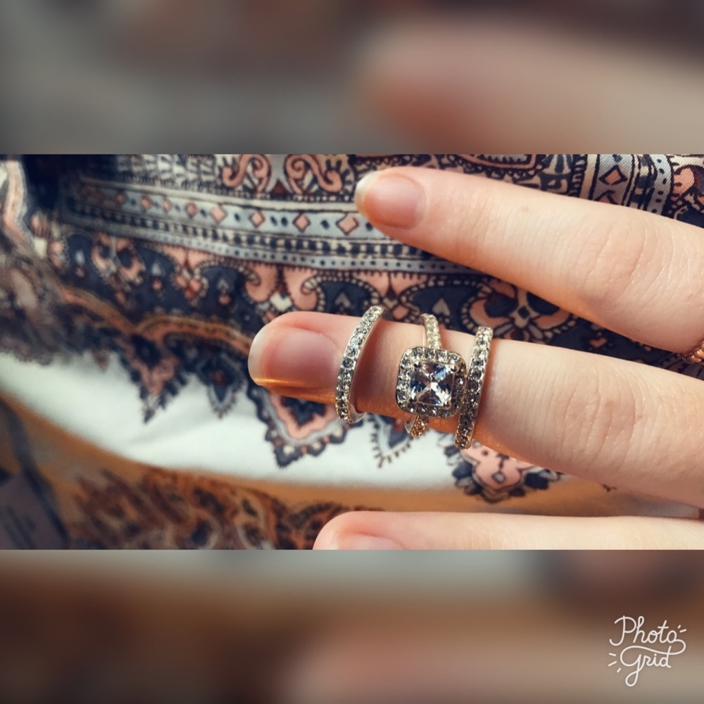 CUTE RING SET !! - Picture 3 of 3