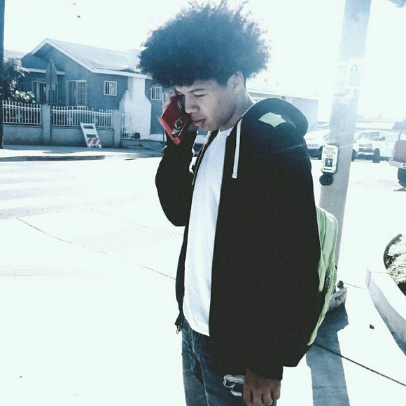 Meet your Posher, Kyle - Picture 1 of 1