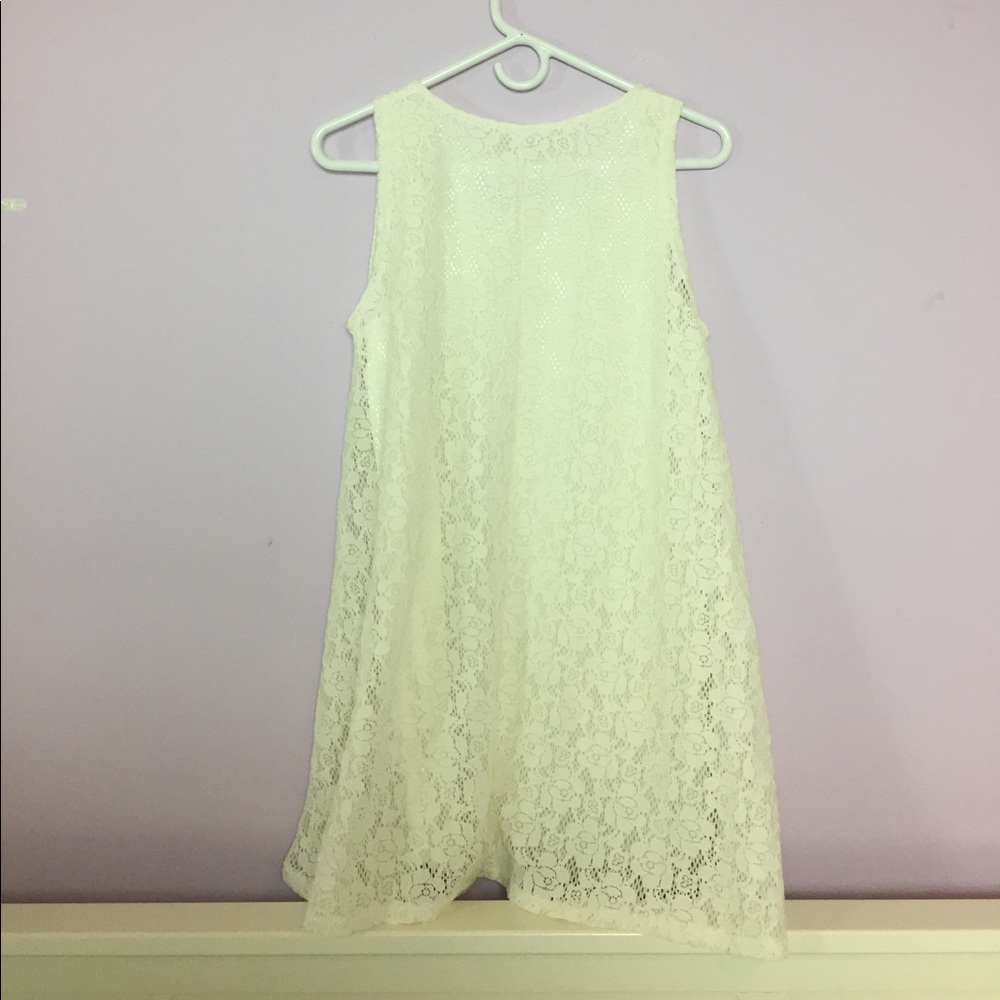 Short white dress!