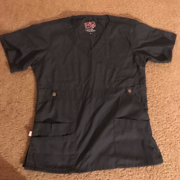 Scrub tops bundle of 2 - Picture 2 of 3