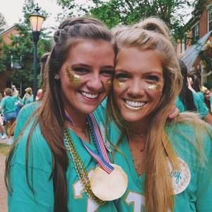 Meet your Posher, Madeline