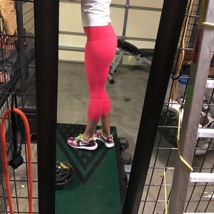 LULU Lemon High times 7/8 Capri Workout Pants