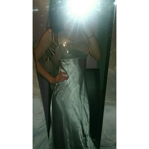 Dress - Picture 1 of 1