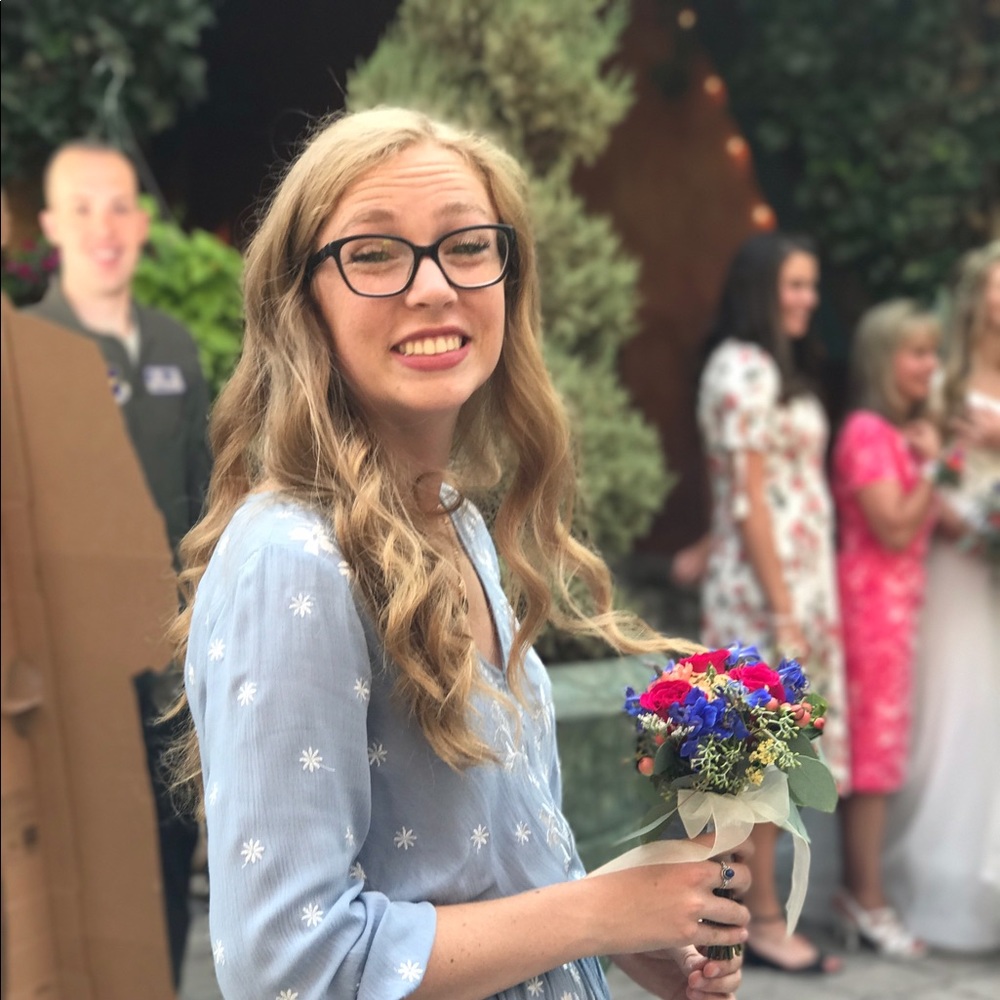 Meet your Posher, Annie