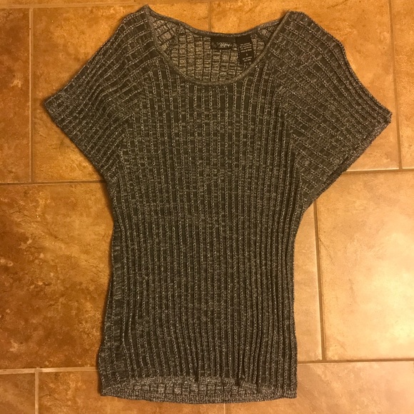 Daytrip shirt.. SMALL In good condition - Picture 1 of 2