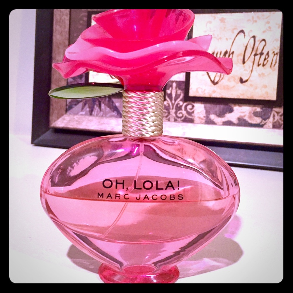 🌺🌸 Oh, Lola! Eau de Parfum by Marc Jacobs
