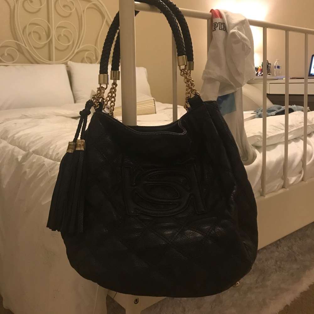 CLOSET CLOSEOUT BEBE black quilted bag