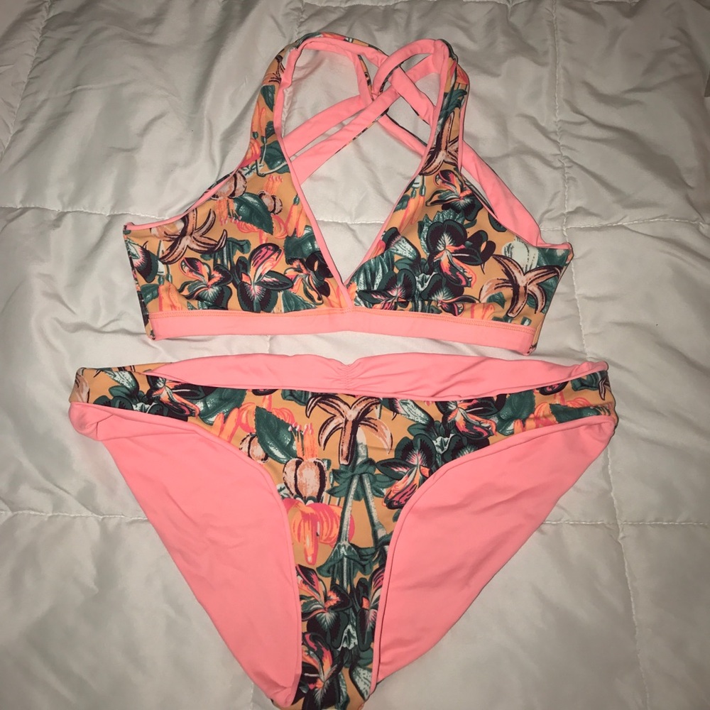 MAAJI BIKINI!! WORN ONCE!