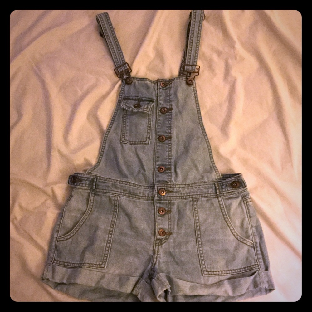 FOREVER 21 premium denim overall jumper shorts 28