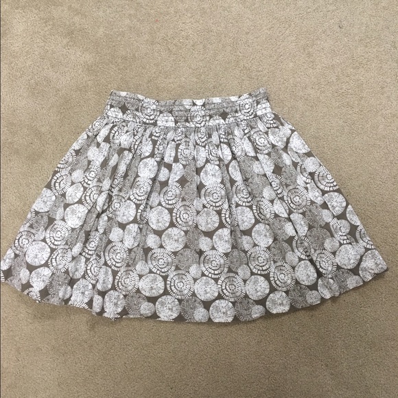 Skirt - Picture 1 of 3
